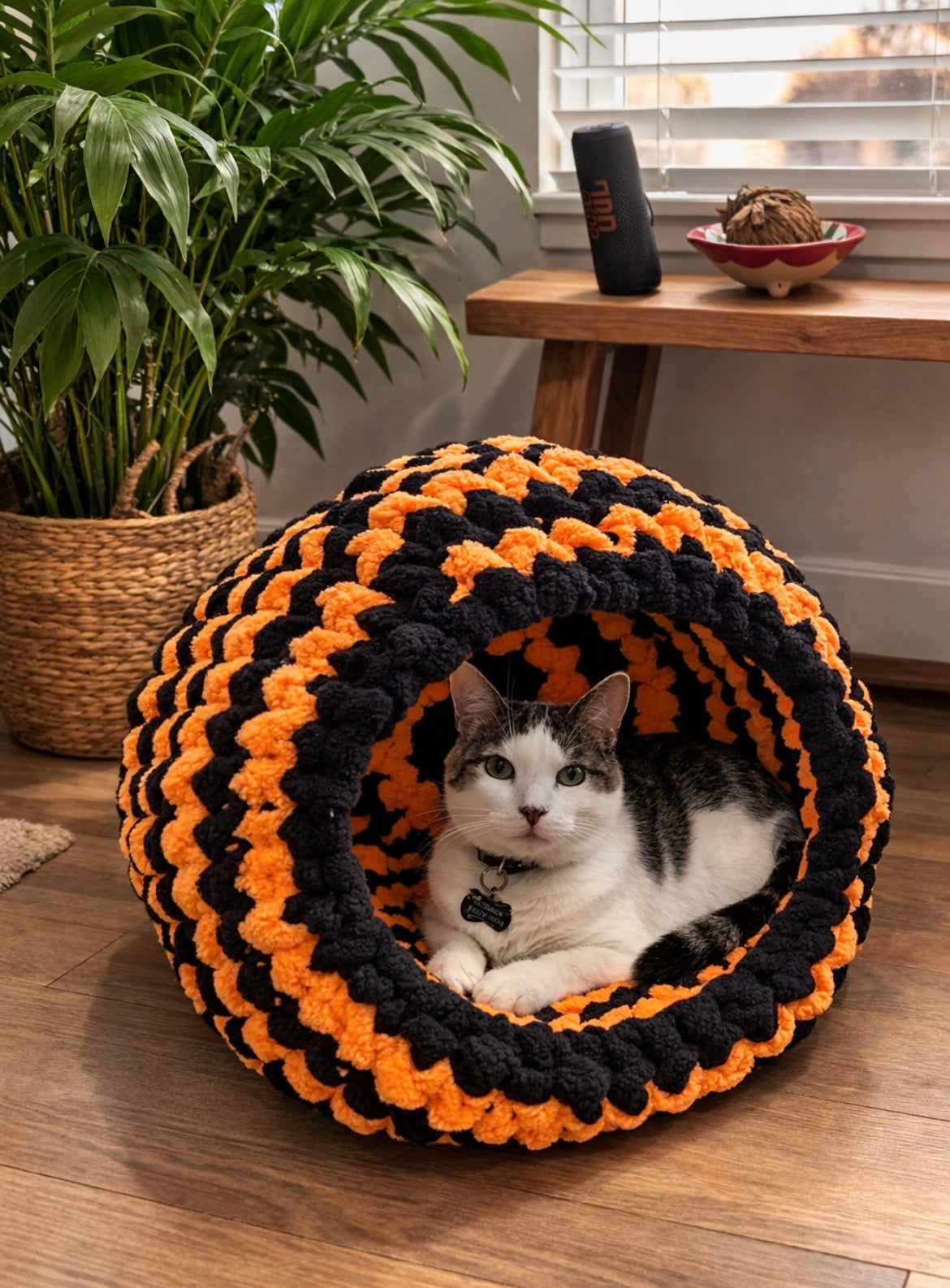 Pet Beds - Cat Cave
